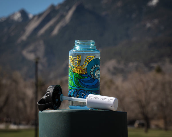 Swellone - 20oz Water Bottle - Lost Island - Epic Gear for epic people!